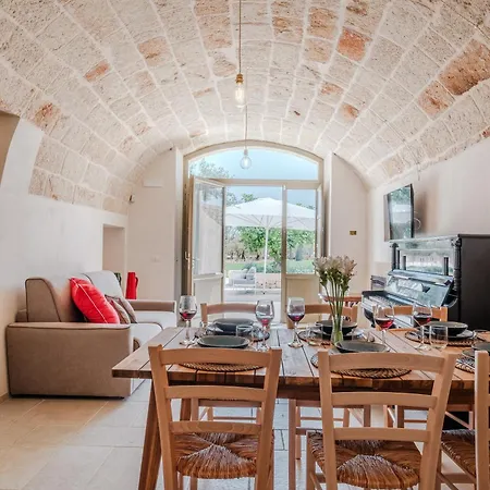 Villa Helloapulia - Gradone - Private Saltwater Pool & Olive Garden Monopoli