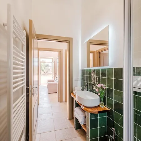 Villa Helloapulia - Gradone - Private Saltwater Pool&olive Garden *