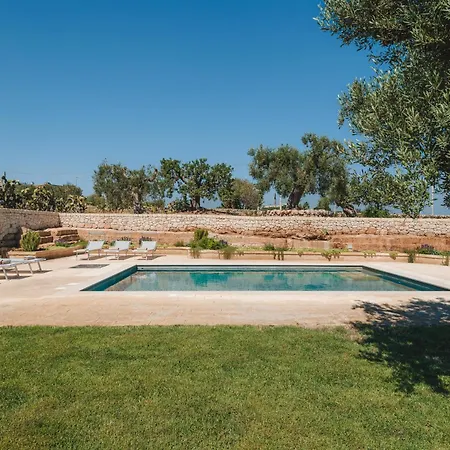 Villa Helloapulia - Gradone - Private Saltwater Pool & Olive Garden Monopoli